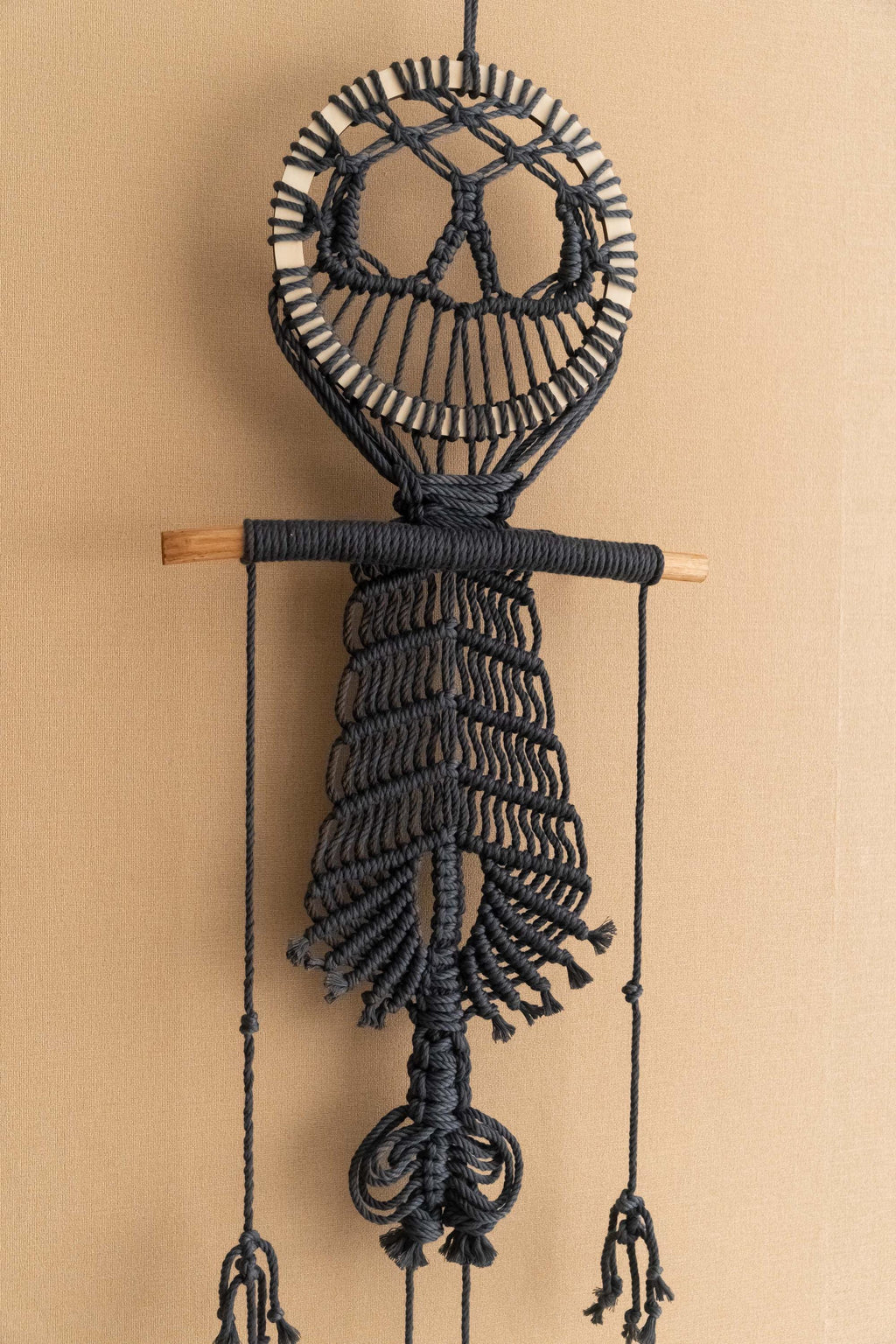 Skeleton Wall Hanging, Halloween Party Decor, Dark Academia Gift, Witchy Goth, Spooky Halloween, Macrame Handmade, Skeleton Halloween W94