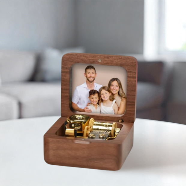 Personalized Music Box with a Custom Metal Melody Mechanism, Wooden Square Music Box
