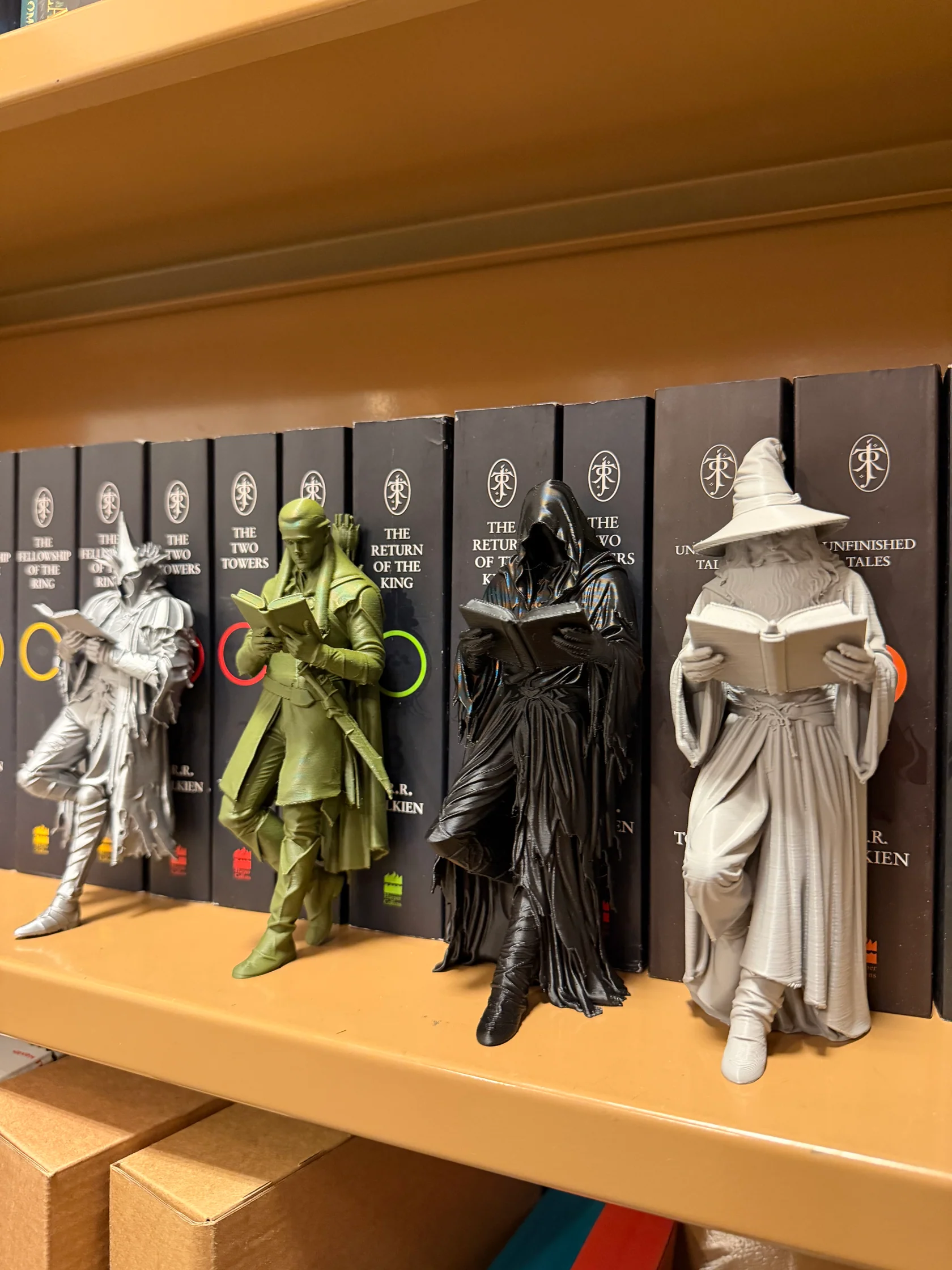 Middle Earth Inspired Bookends – Collector Edition
