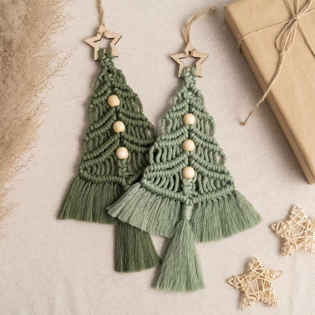 Christmas Tree Macrame, Mantel Decor, Xmas Decoration, Handmade Gift, Macrame Wall Hanging, Holiday Tree, Christmas Farmhouse X19