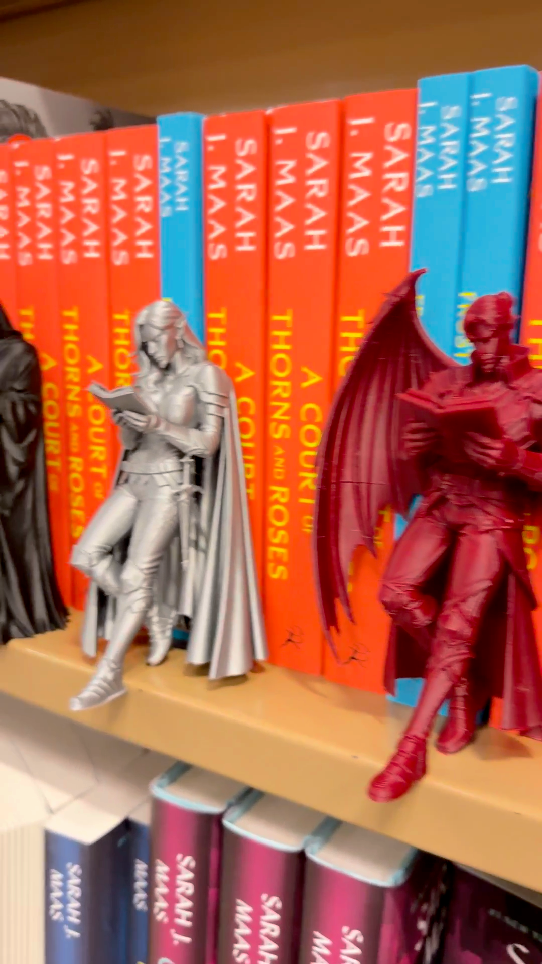 Acotar Character Bookends - Book Holder, Night Court Shelf Decor